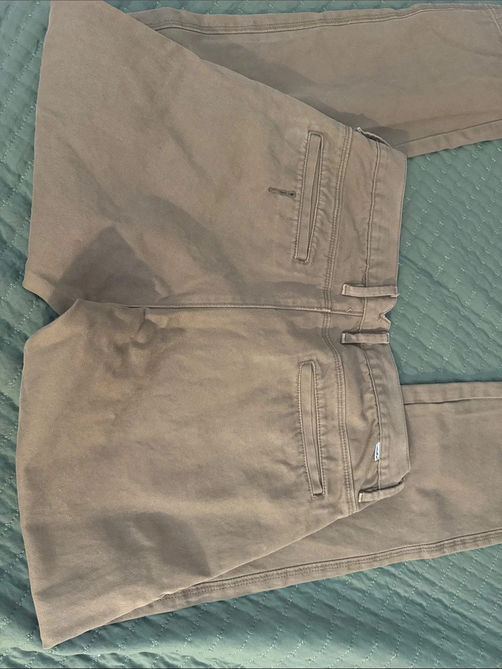 Levis missing one